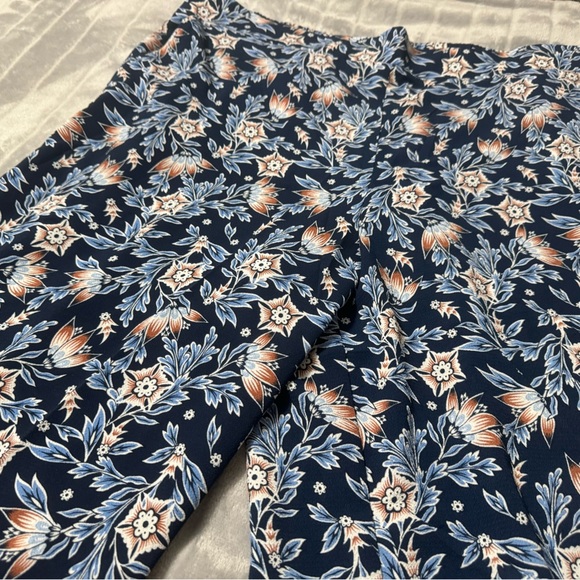 Max Studio London Navy Nigella Blooms Wide Leg Womens Pant w/pockets - Picture 8 of 9